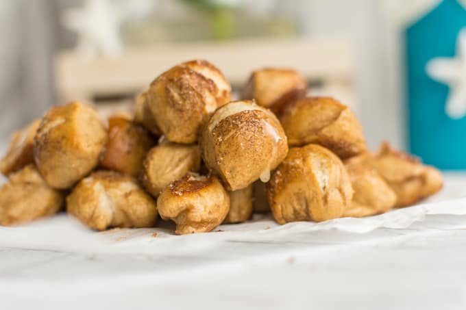 cinnamon honey soft pretzel bites