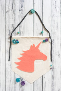 easy no-sew unicorn banner